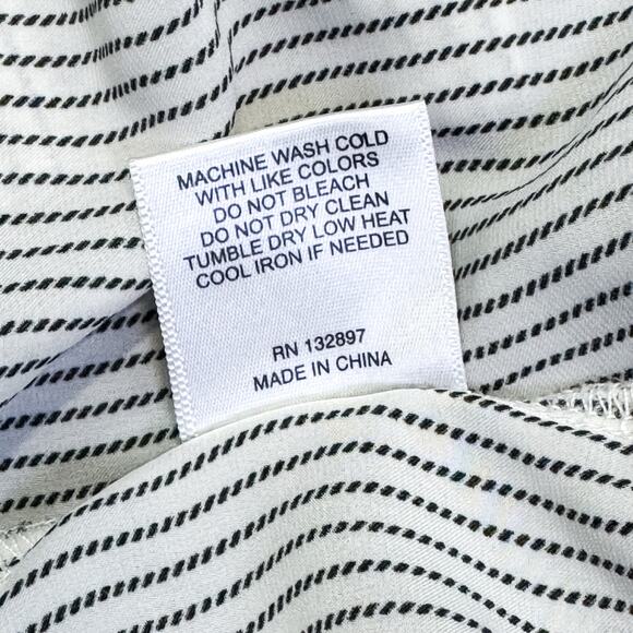 Jane & Delancey 3X Black & White Mixed Media Tunic Top - Picture 8 of 9